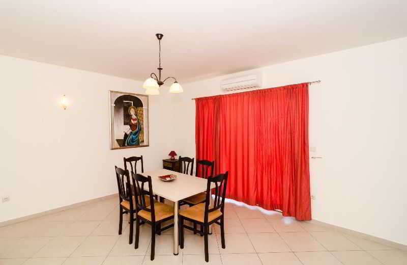 Burum Hotel