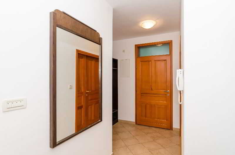 Hotel Burum *